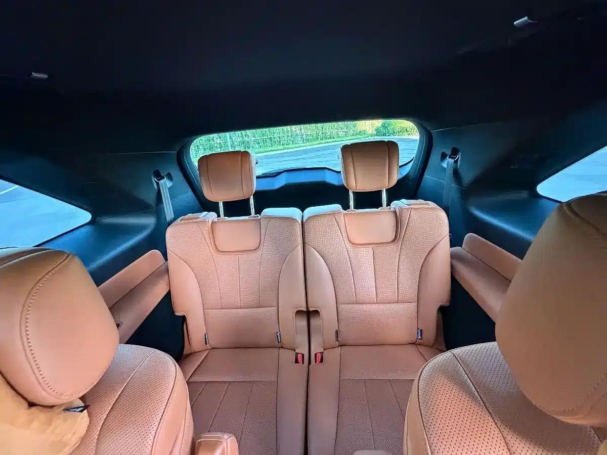 Weipai Lanshan 2023 Four-Wheel Drive Extended Range Edition — миниатюра 16