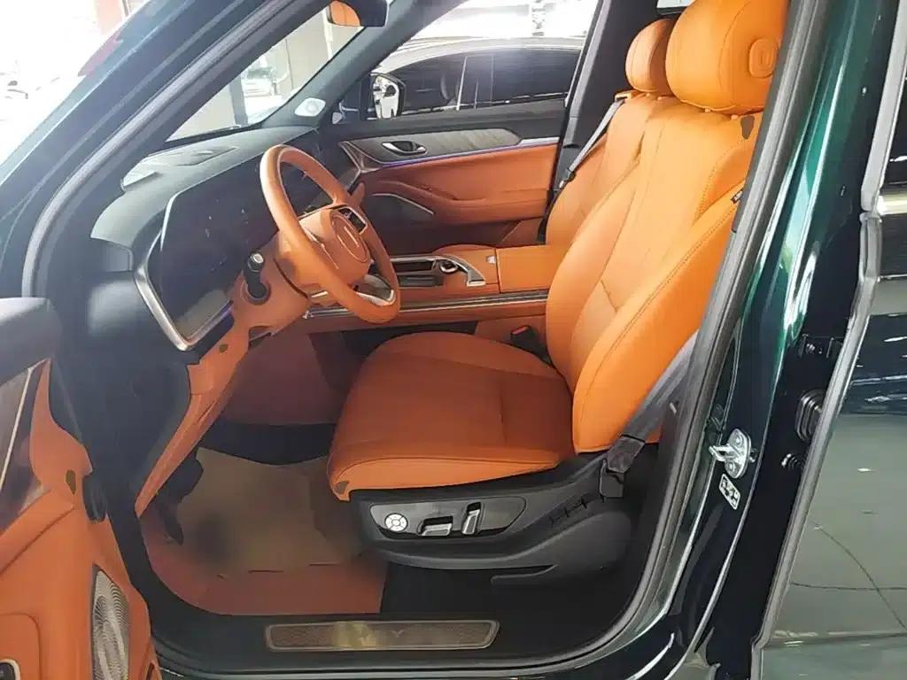 Weipai Lanshan 2023 Four-Wheel Drive Extended Range Edition — миниатюра 15