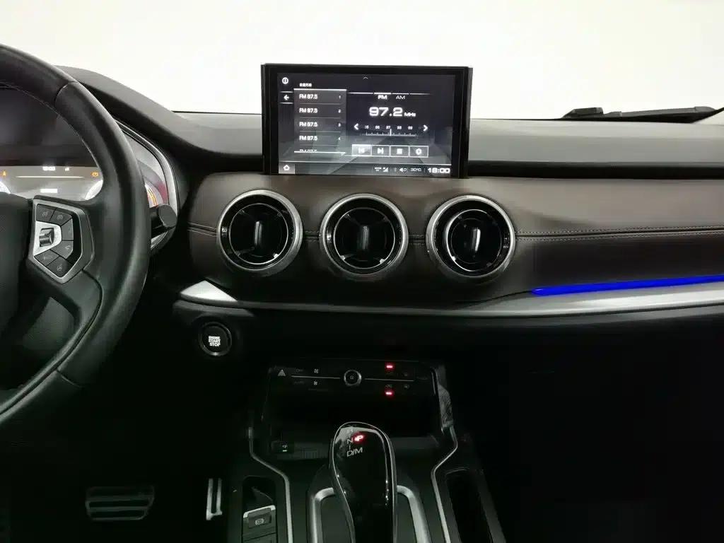Wey VV6 2018 2.0T 2WD Flagship Edition (National V Emission Standard) — миниатюра 12