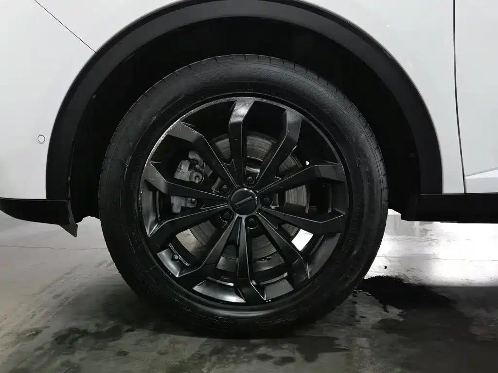 Wey VV6 2018 2.0T 2WD Flagship Edition (National V Emission Standard) — миниатюра 17