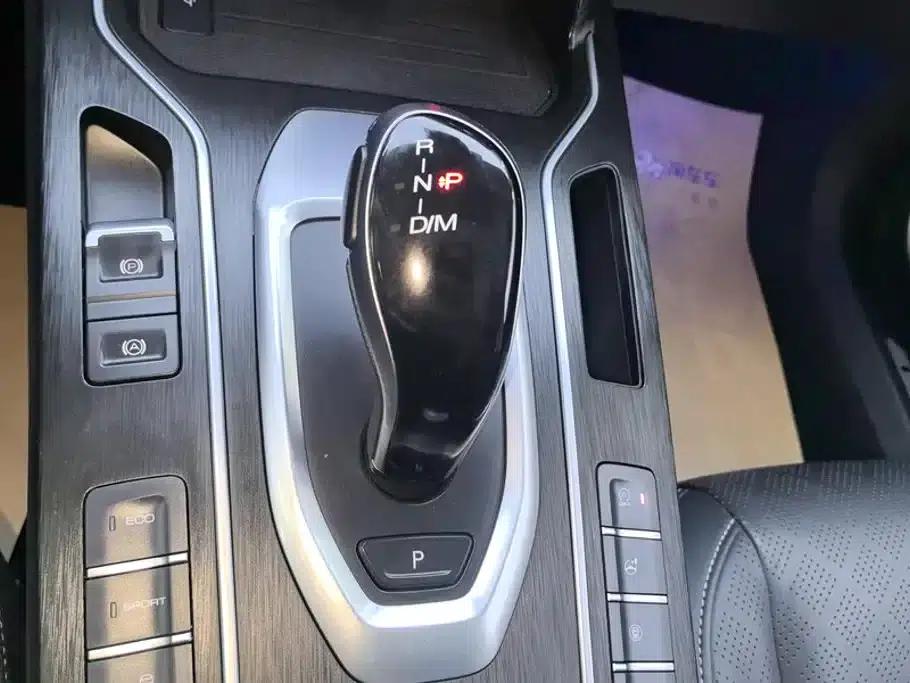 Wey VV6 2020 2.0T 2WD Smart+ — миниатюра 16