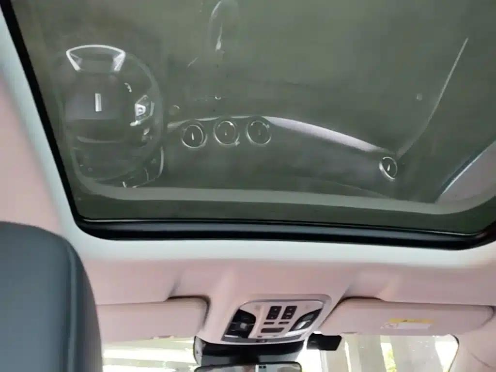 Wey VV6 2018 2.0T 4WD Flagship Model (National V Emission Standard) — миниатюра 18