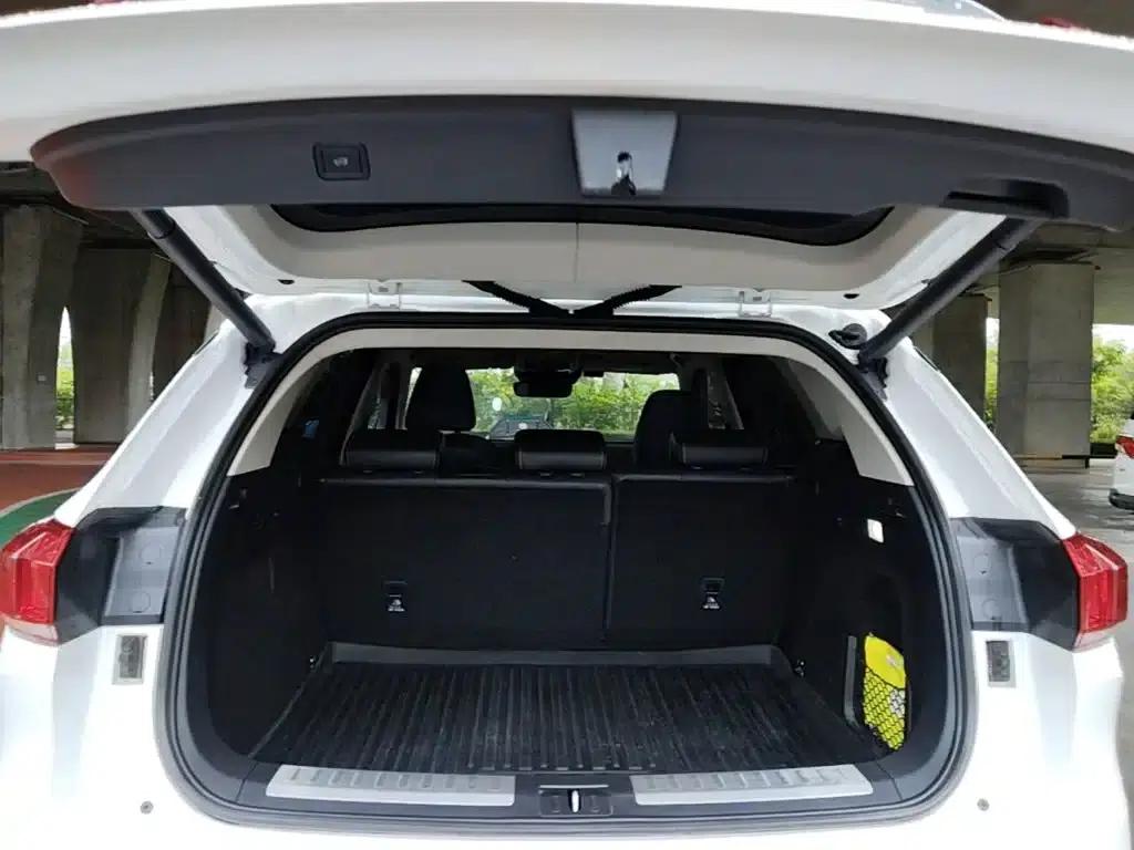 Wey VV6 2018 2.0T 4WD Flagship Model (National V Emission Standard) — миниатюра 19