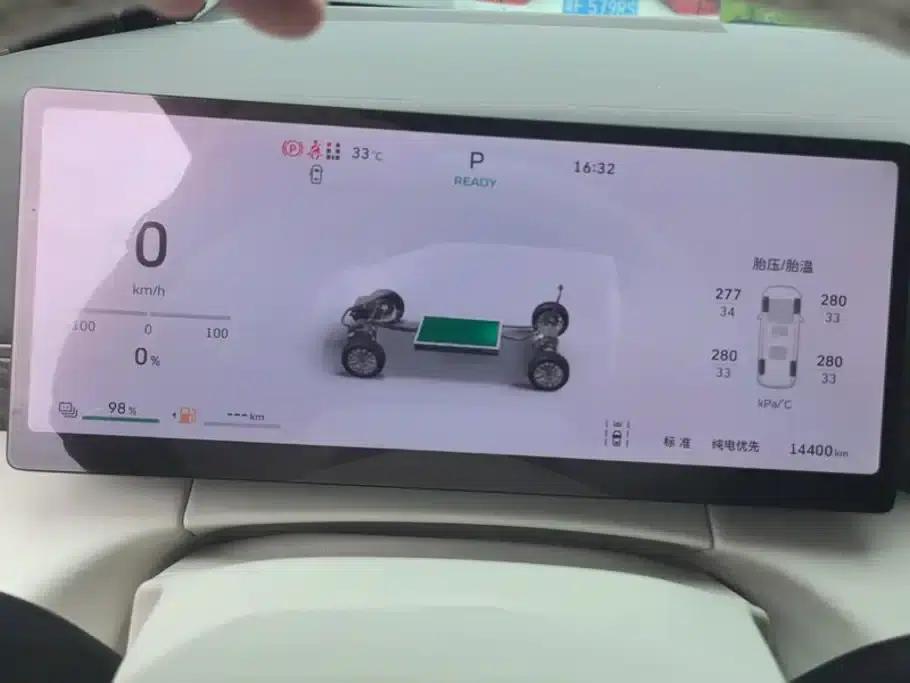 Weipai Gaoshan 2025 Model 4WD Gaoshan 8 — миниатюра 14
