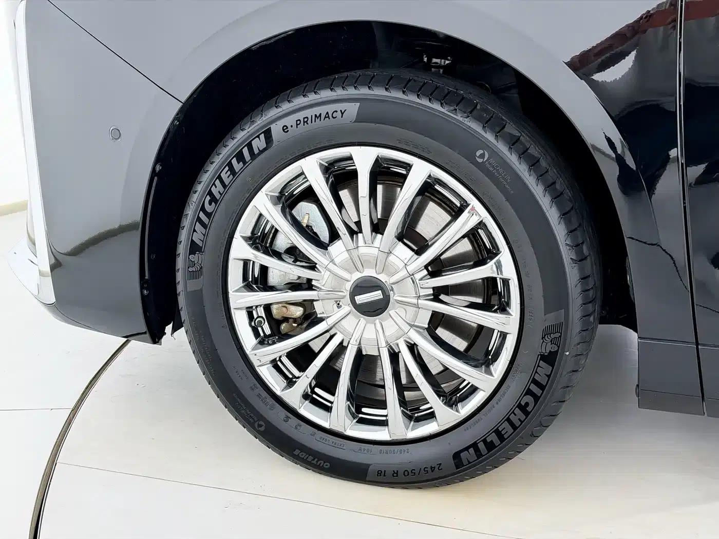 Weipai Gaoshan 2023 Four-Wheel Drive Flagship Edition — миниатюра 4