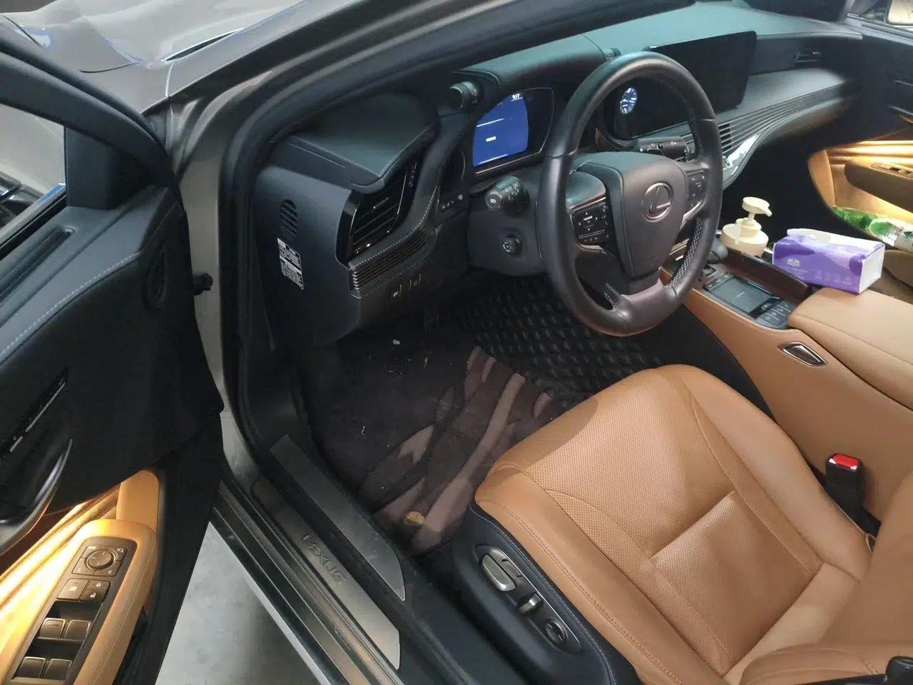 Lexus LS 2021 500h Excellence Edition — миниатюра 16