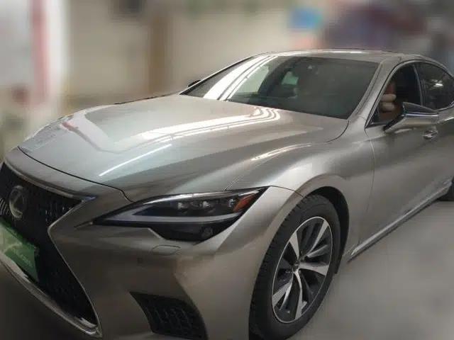 Lexus LS 2021 500h Excellence Edition