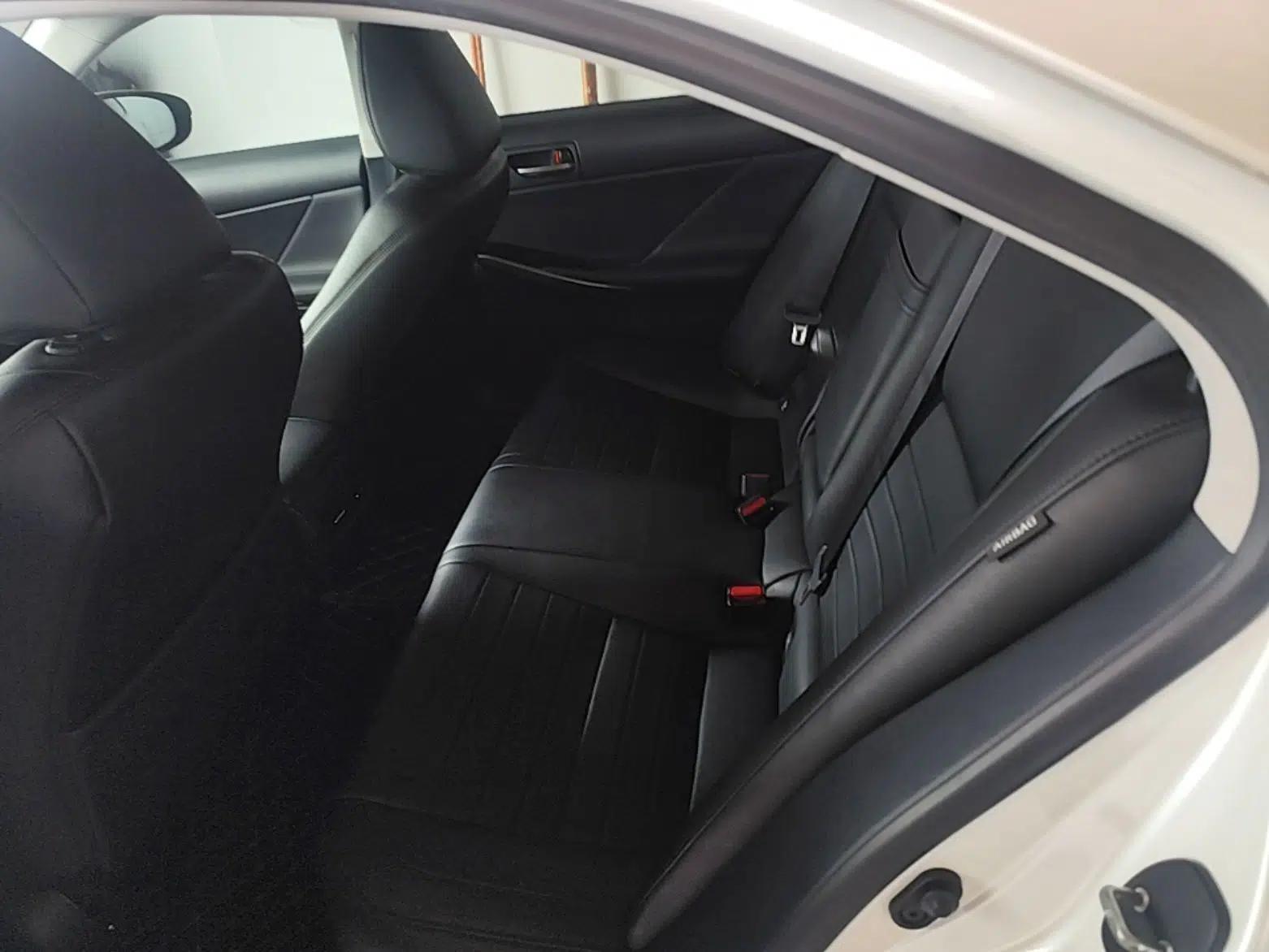 Lexus IS 2017 300 FENGSHANG Edition — миниатюра 20