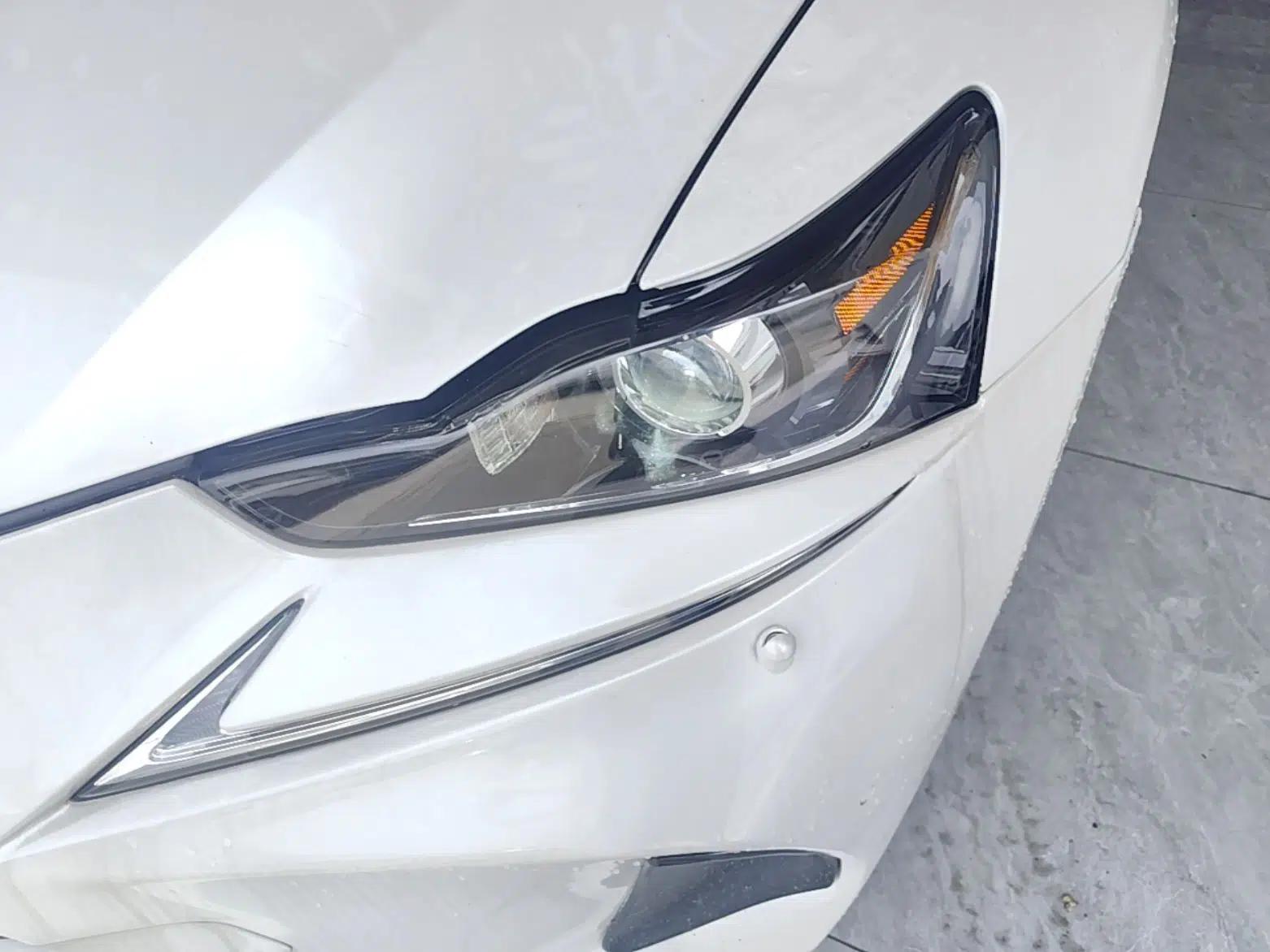 Lexus IS 2017 300 FENGSHANG Edition — миниатюра 8