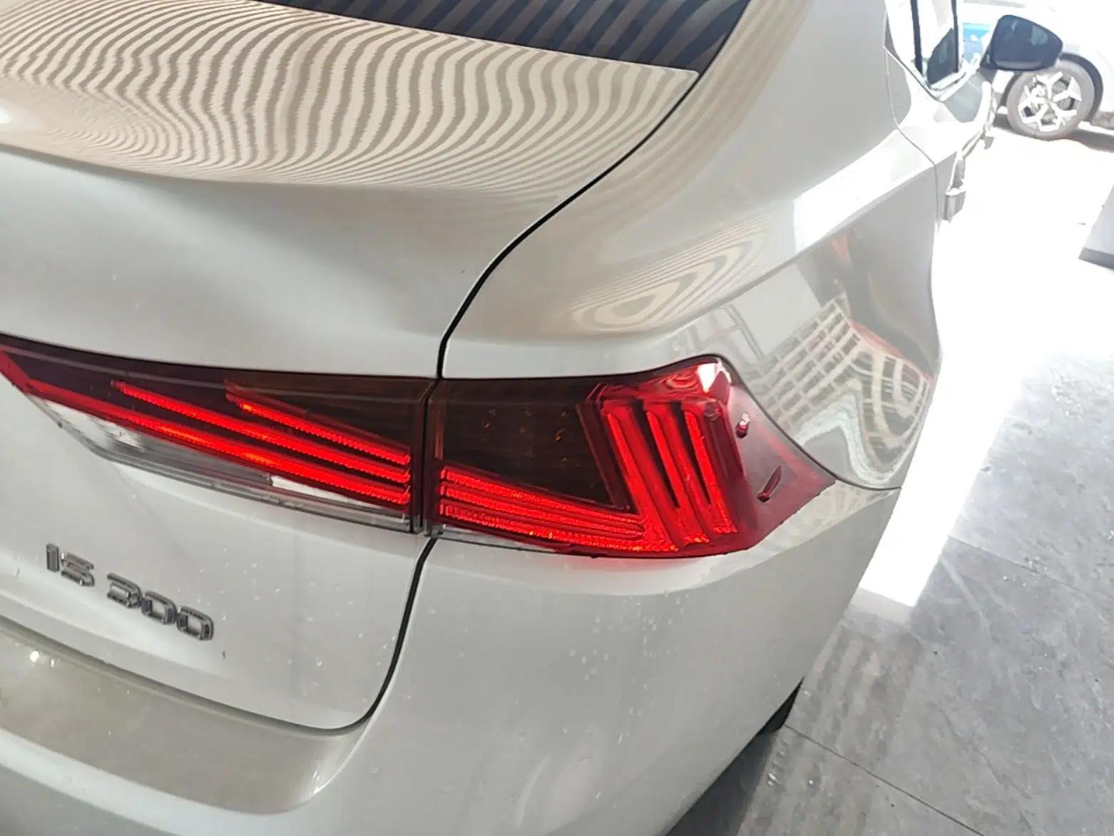 Lexus IS 2017 300 FENGSHANG Edition — миниатюра 9