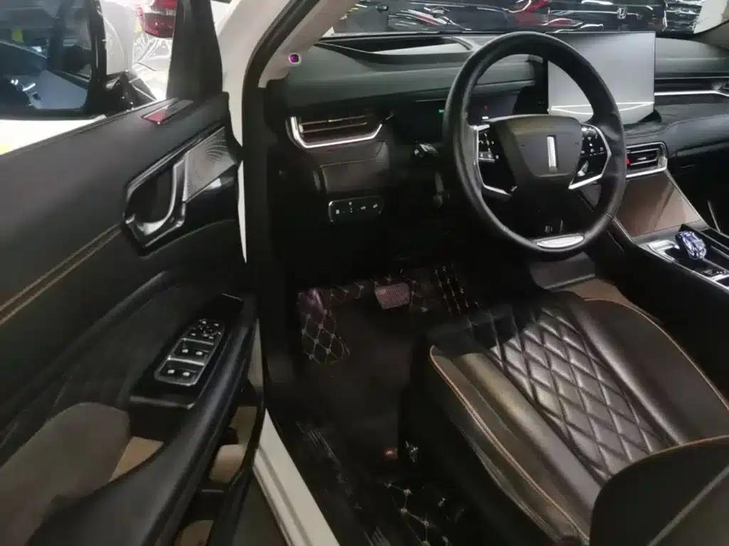 Weipai Latte DHT-PHEV 2022 1.5T 2WD Super Large Edition — миниатюра 16