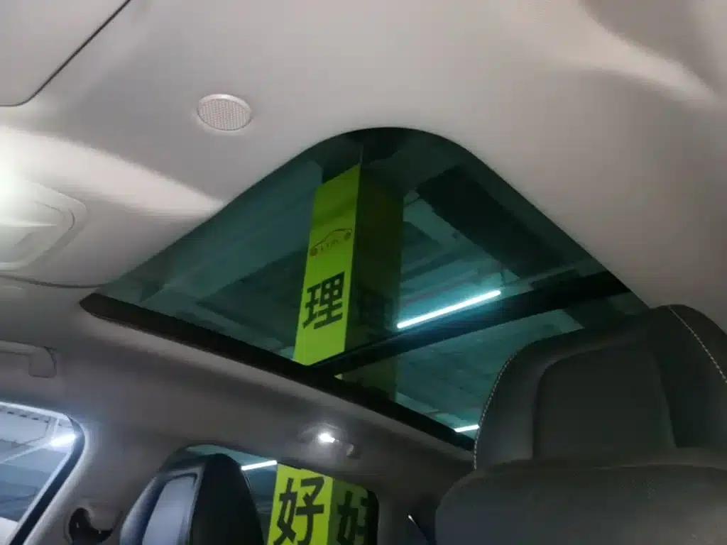 Weipai Latte DHT-PHEV 2022 1.5T 2WD Super Large Edition — миниатюра 18