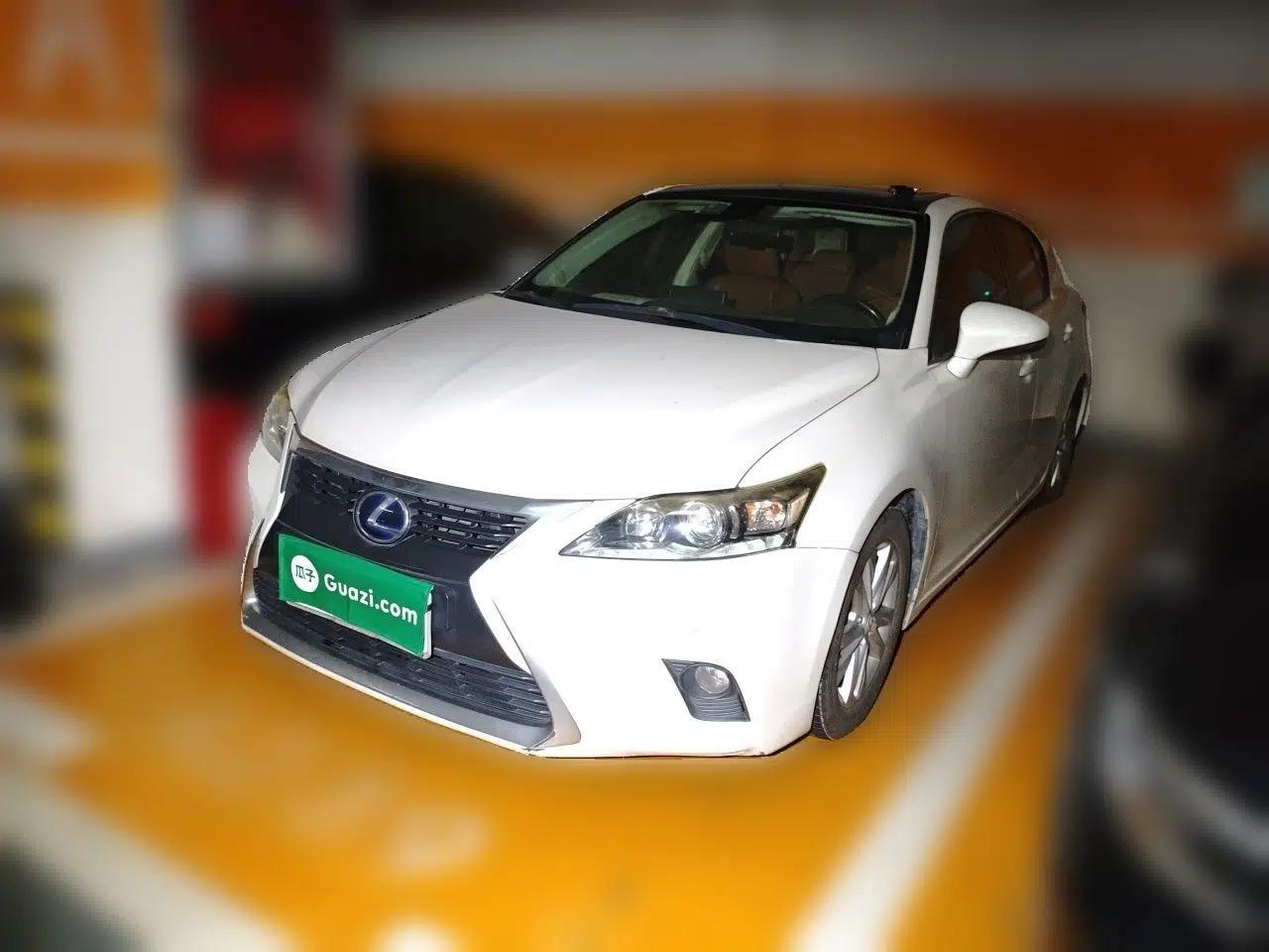 Lexus CT 2014 CT200h Comfort Edition Two-Tone — миниатюра 1