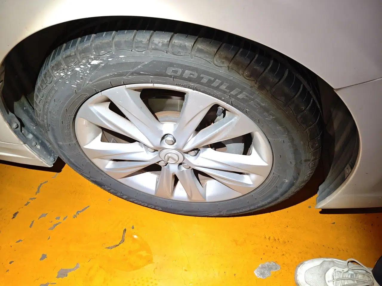Lexus CT 2014 CT200h Comfort Edition Two-Tone — миниатюра 8