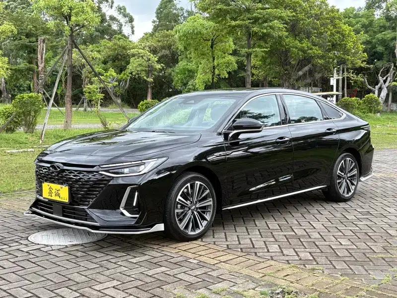 Chery Arrizo 8 2022 1.6TGDI DCT Elegance — миниатюра 1
