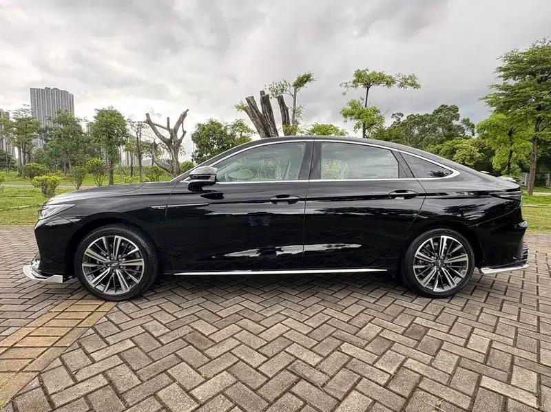 Chery Arrizo 8 2022 1.6TGDI DCT Elegance — миниатюра 4