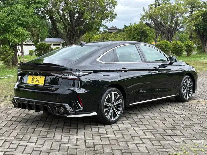 Chery Arrizo 8 2022 1.6TGDI DCT Elegance — миниатюра 7