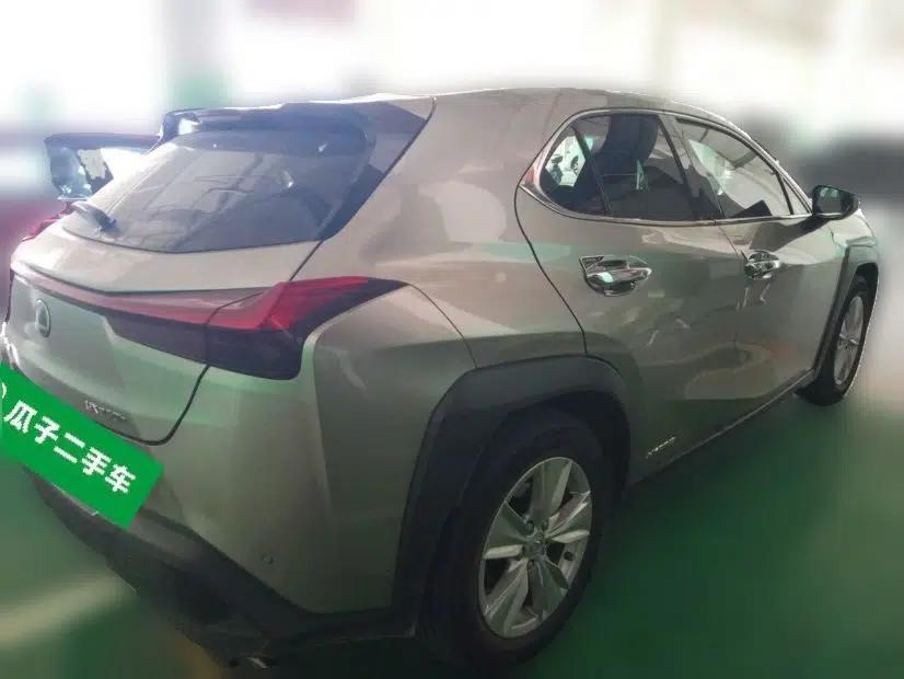 Lexus UX 2020 260h Explore & Adventure Edition — миниатюра 6