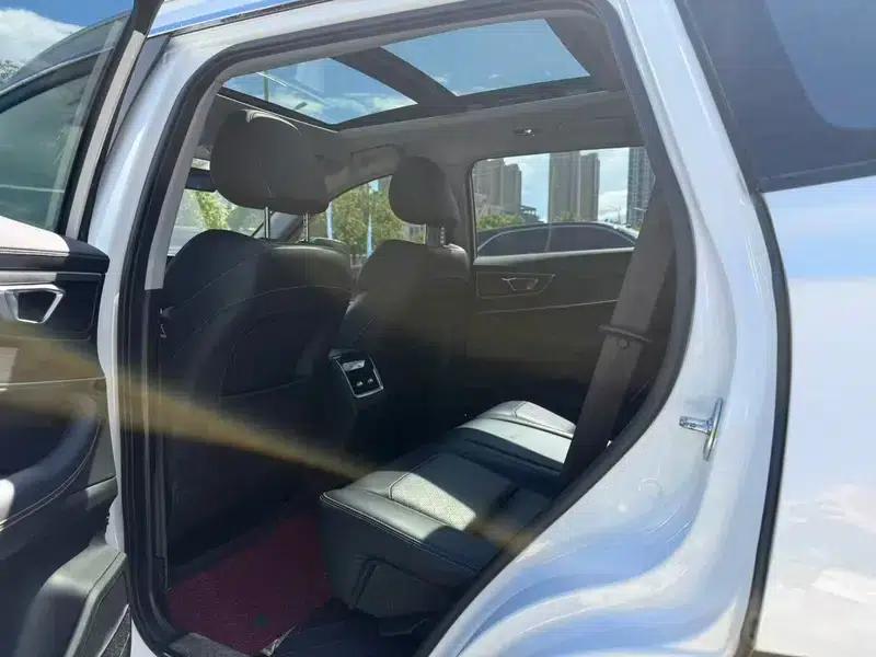 Chery Tiggo 8 2022 1.5TCI Automatic Special Edition (5-seater) — миниатюра 9