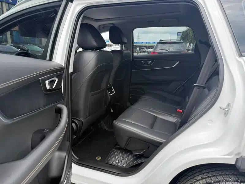 Chery Tiggo 8 2023 230TCI Automatic Advanced Edition — миниатюра 11