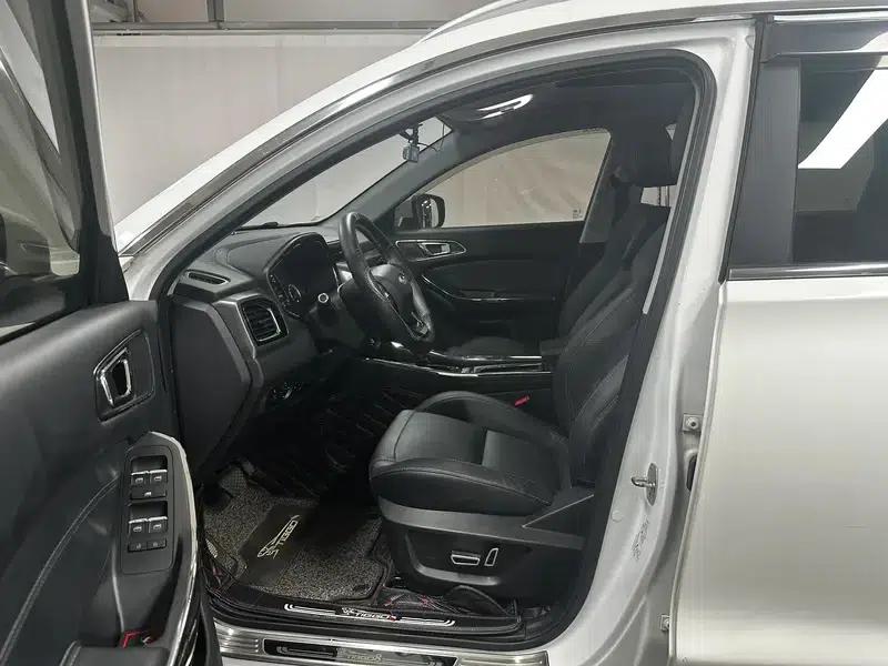 Chery Tiggo 8 2018 1.5TCI Automatic Premium 7-Seater — миниатюра 17