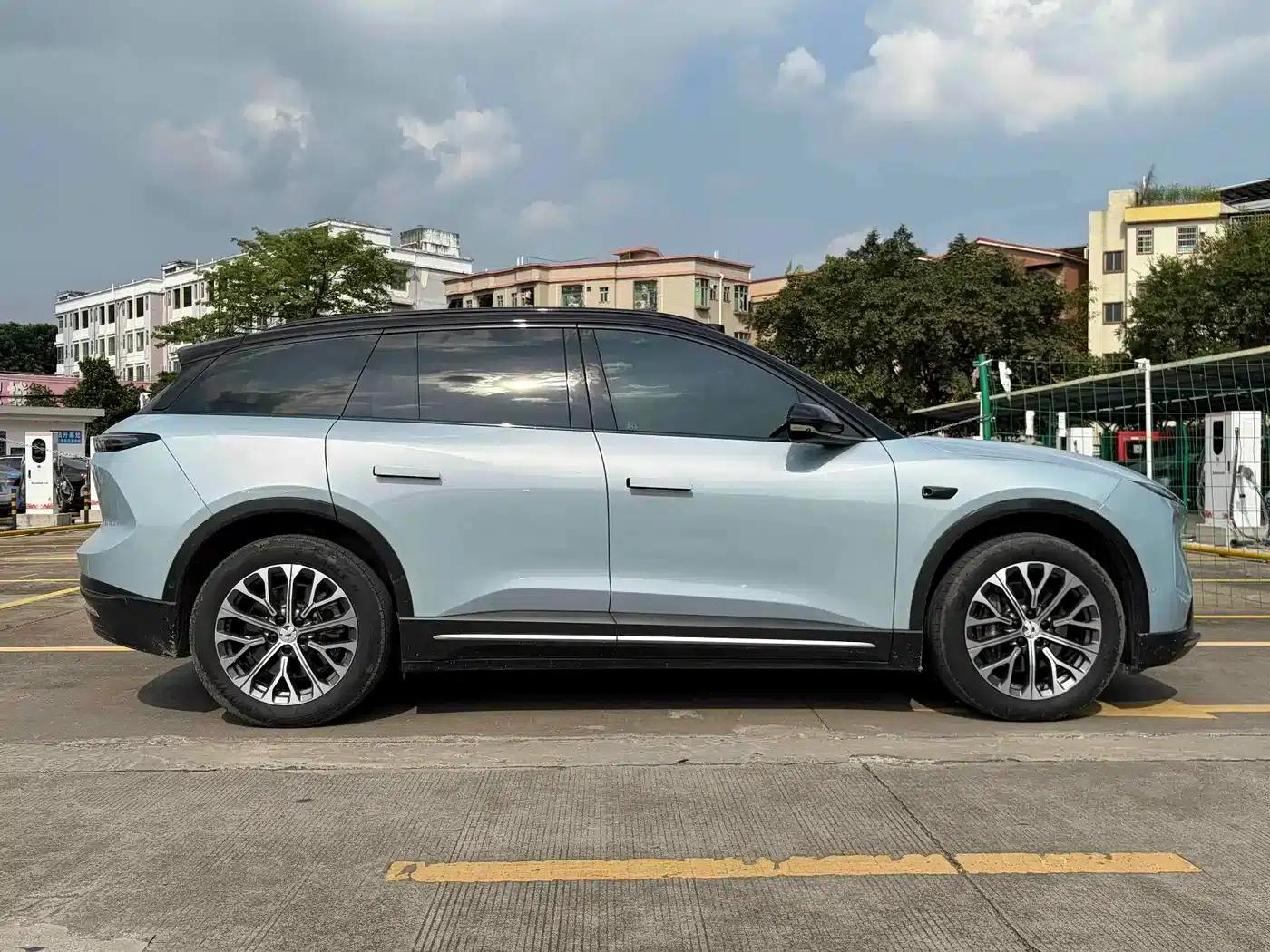 NIO ES6 2024 model 75kWh — миниатюра 7