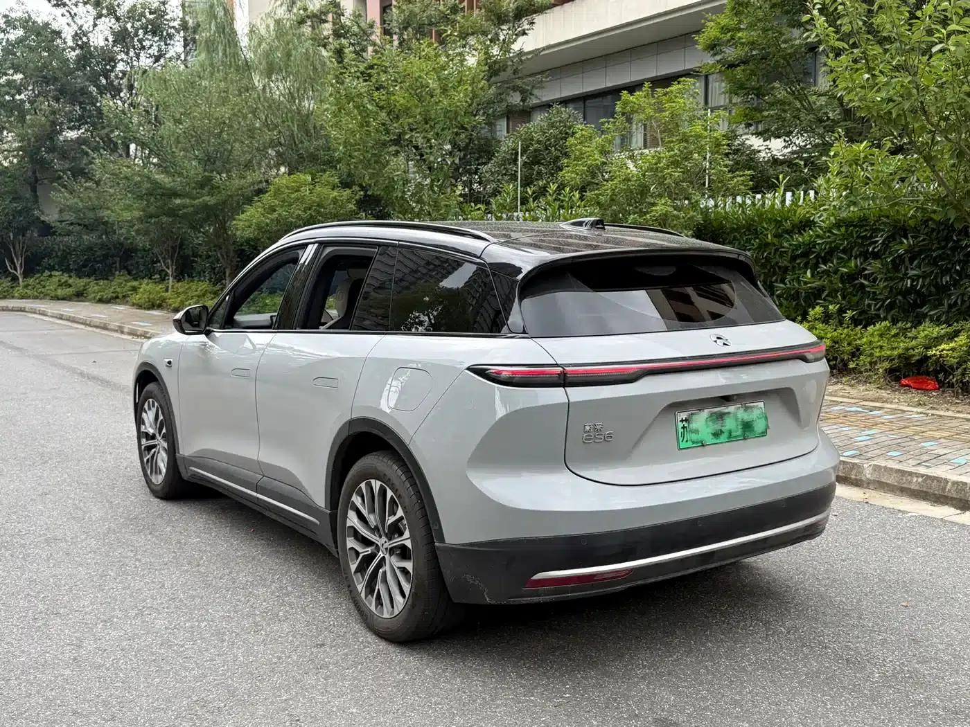NIO ES6 2023 model 75kWh — миниатюра 4
