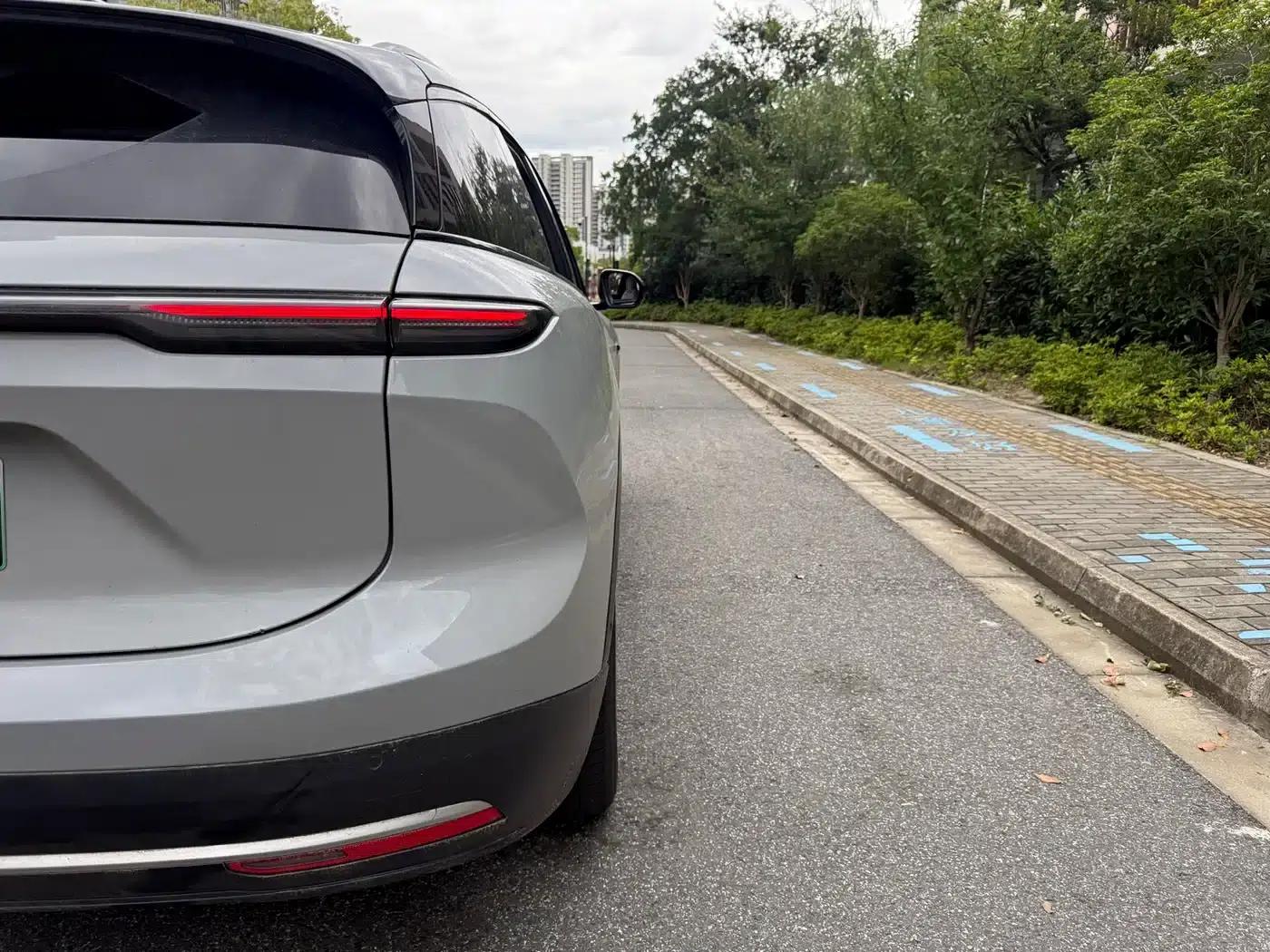 NIO ES6 2023 model 75kWh — миниатюра 9