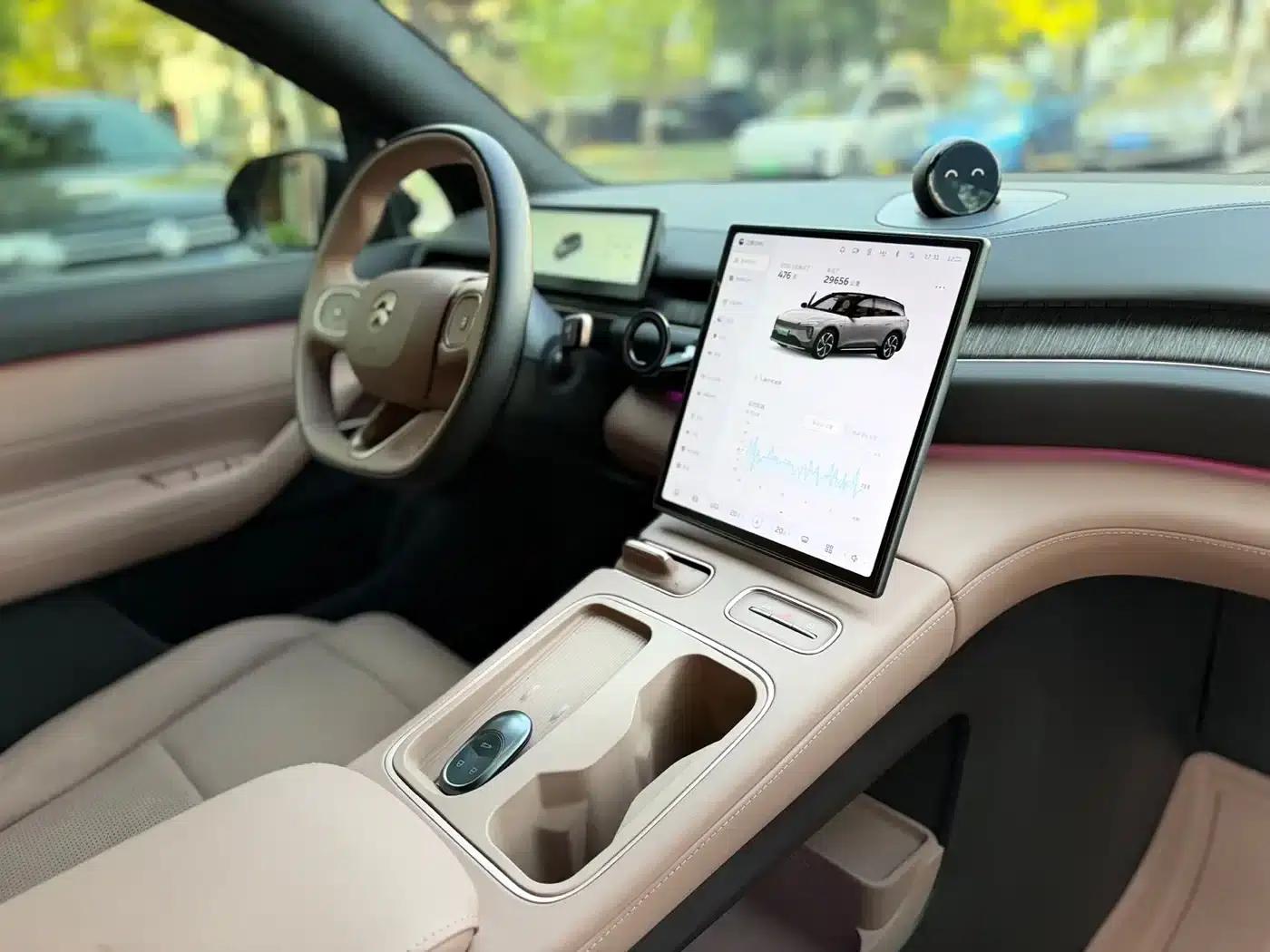 NIO ES6 2024 model 75kWh — миниатюра 16