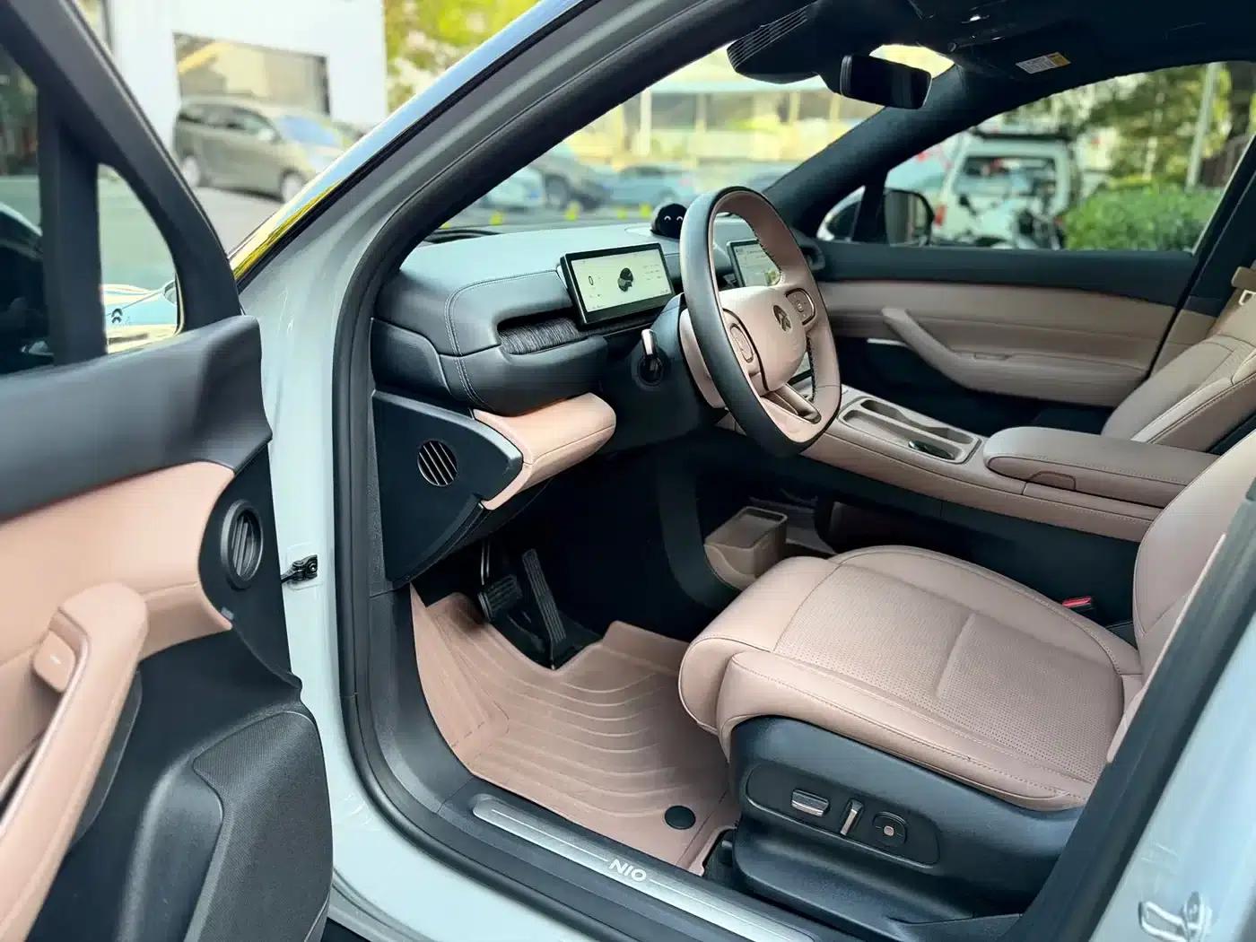 NIO ES6 2024 model 75kWh — миниатюра 8