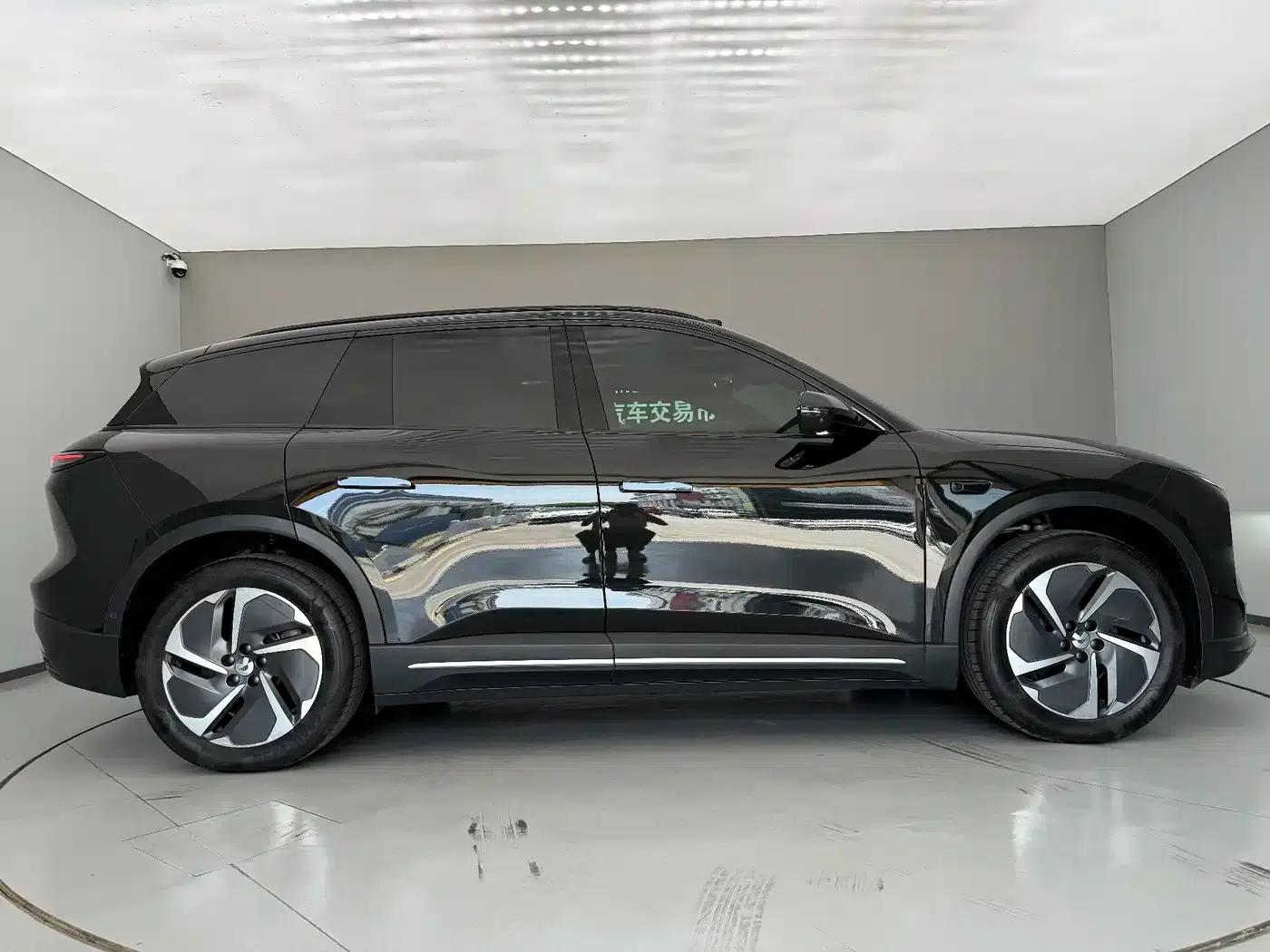 NIO ES6 2024 model 75kWh — миниатюра 4
