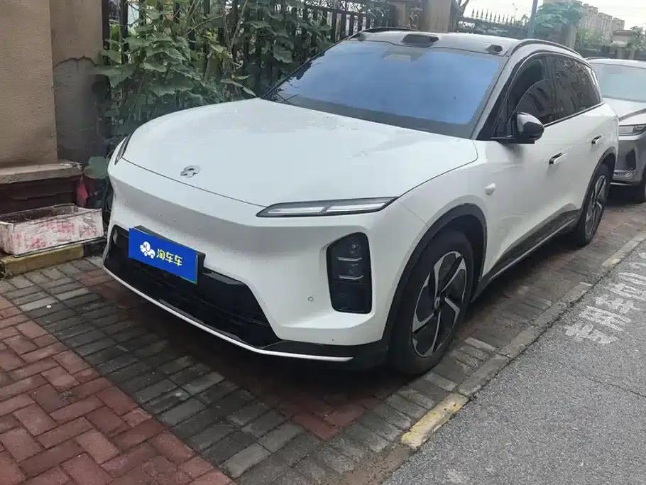 NIO ES6 2025 model 75kWh — миниатюра 1