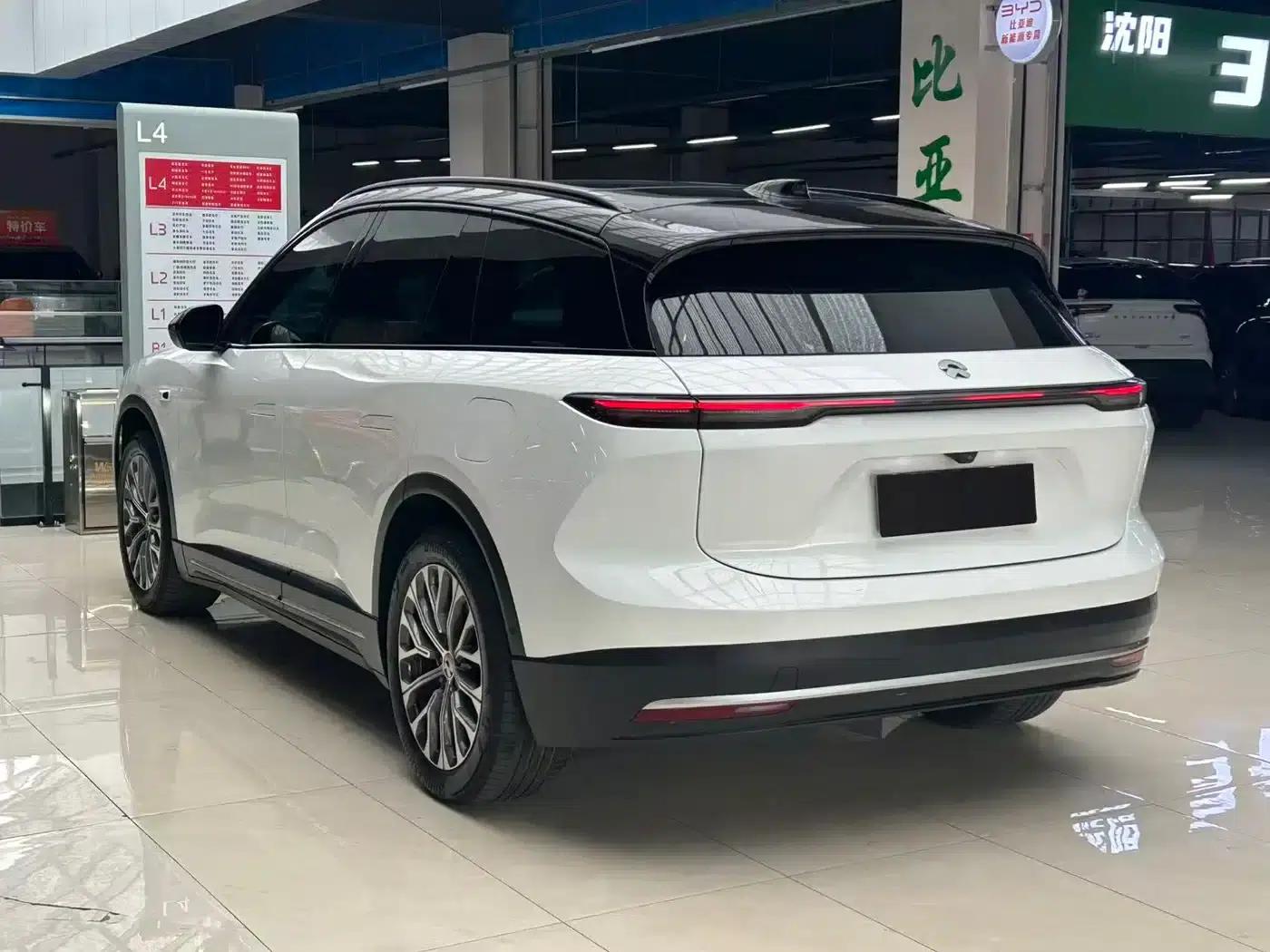 NIO ES6 2024 model 75kWh — миниатюра 8