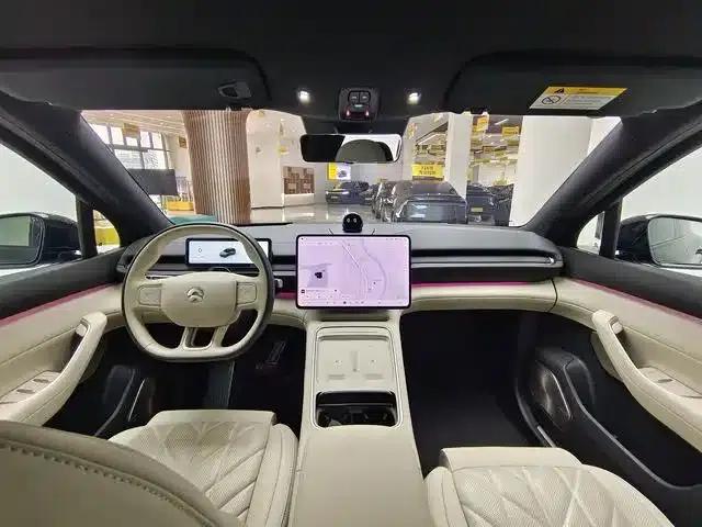 NIO ES6 2025 model 75kWh — миниатюра 5