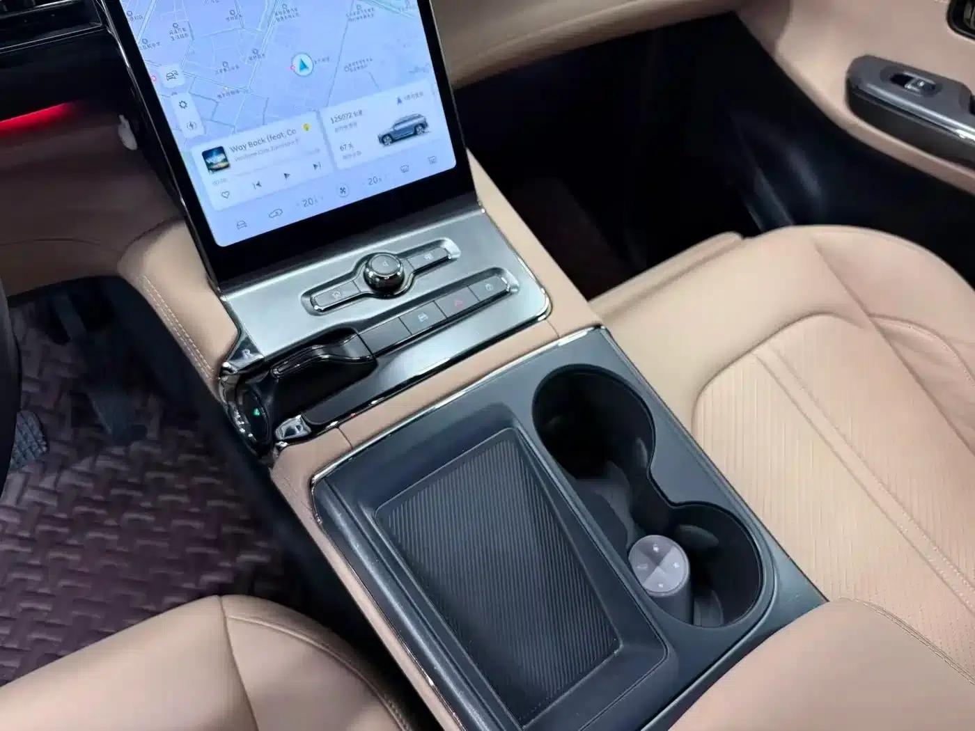 NIO ES6 2019 510KM First Edition — миниатюра 19