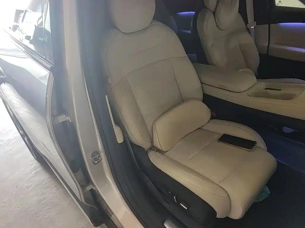NIO ES6 2023 model 75kWh — миниатюра 25