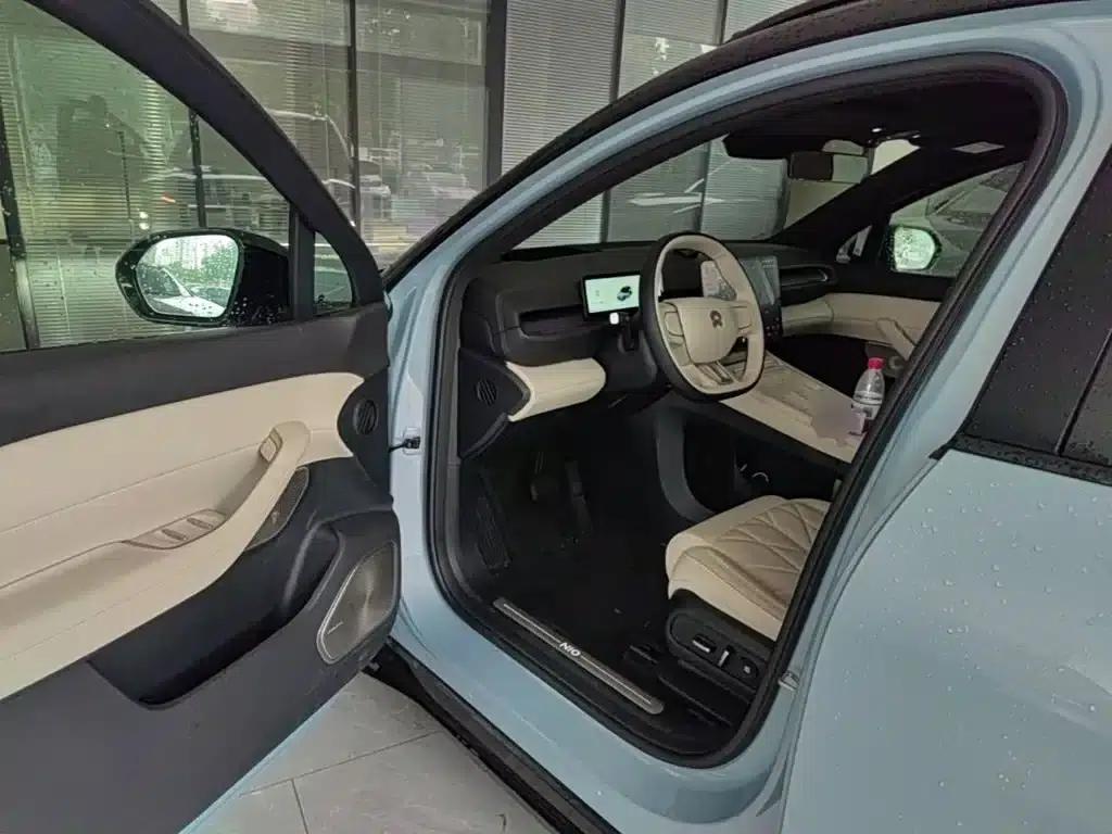 NIO ES6 2025 model 75kWh — миниатюра 16