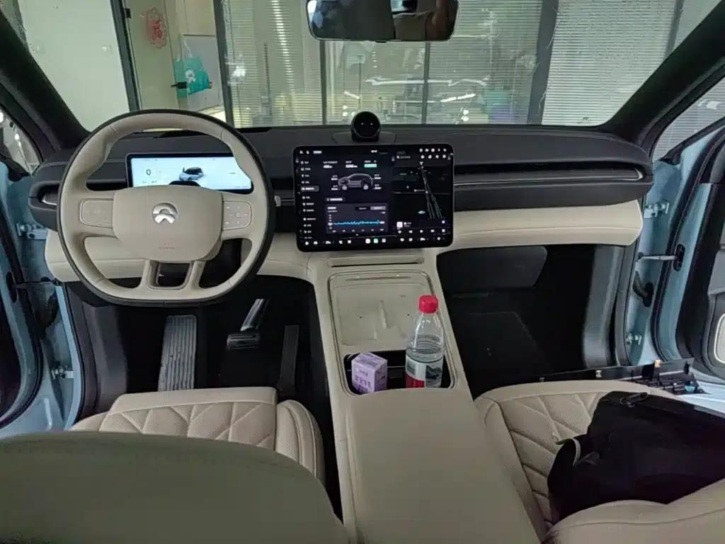 NIO ES6 2025 model 75kWh — миниатюра 10