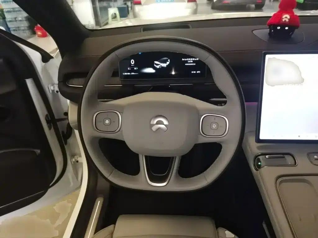 NIO ES6 2024 model 75kWh — миниатюра 11