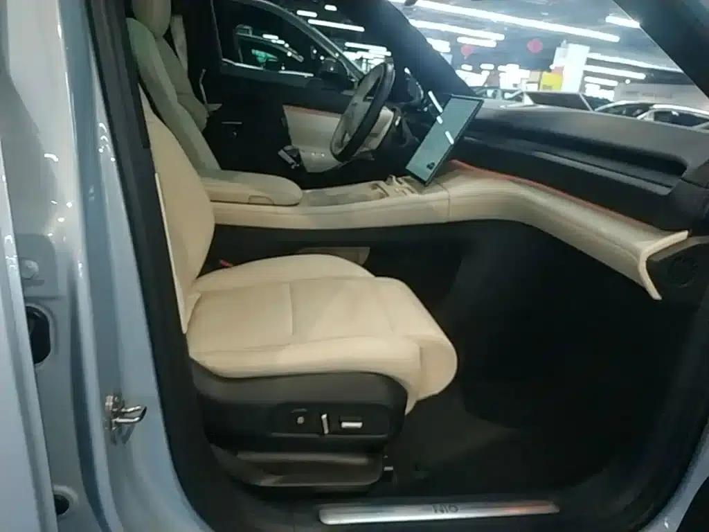 NIO ES6 2023 model 75kWh — миниатюра 25
