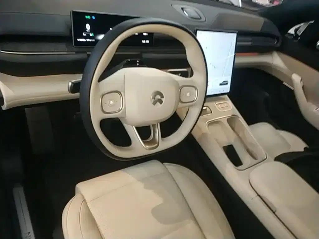 NIO ES6 2023 model 75kWh — миниатюра 10