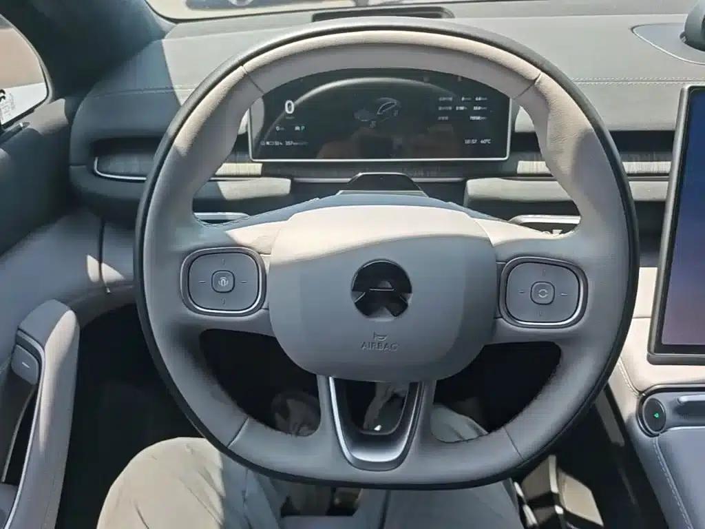 NIO ES6 2024 model 75kWh — миниатюра 11