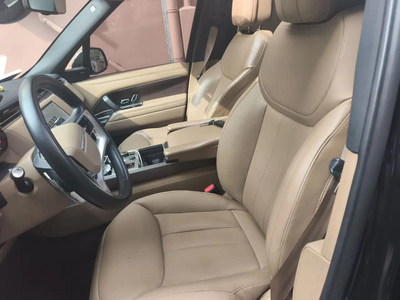 Land Rover Range 2023 3.0 L6 400 PS Prestige Seven-Seater Extended Version — миниатюра 15