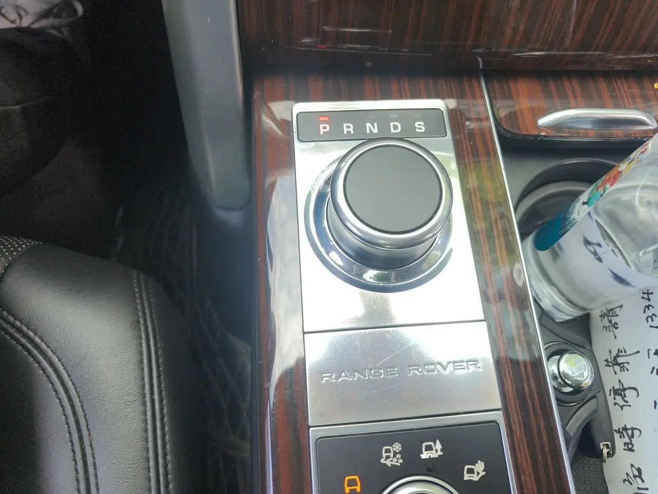 Land Rover Range 2015 3.0 SC V6 Vogue — миниатюра 14