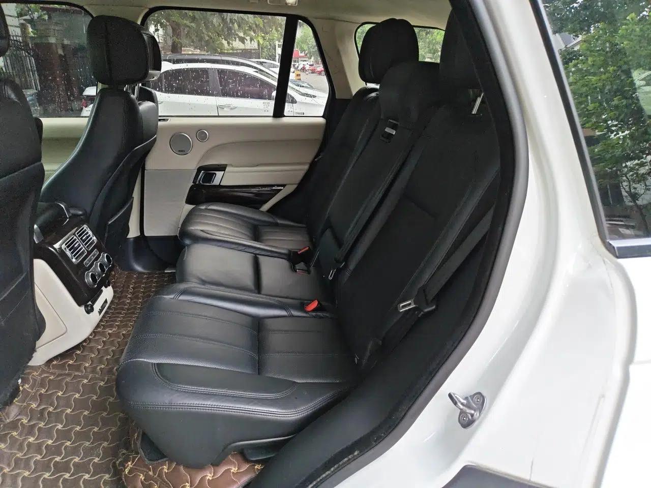 Land Rover Range Range Rover, gasoline, automatic, 5 seats, 3.0L — миниатюра 17