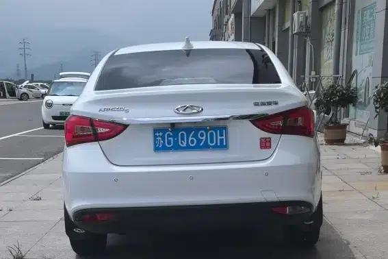 Chery Arrizo 5 2017 1.5L CVT Elite Edition — миниатюра 4