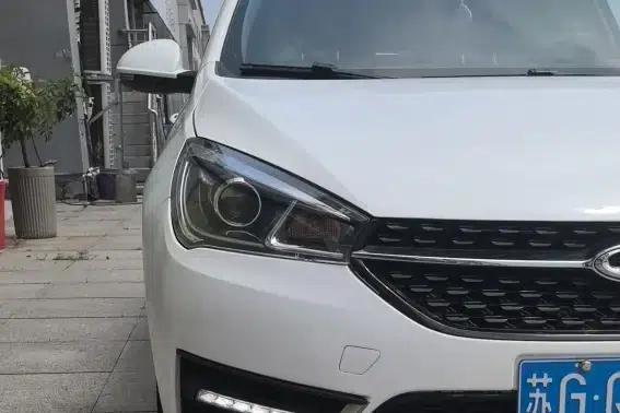 Chery Arrizo 5 2017 1.5L CVT Elite Edition — миниатюра 8