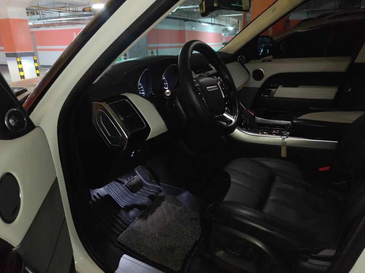 Land Rover Range Sport 2014 3.0 SC V6 HSE — миниатюра 16