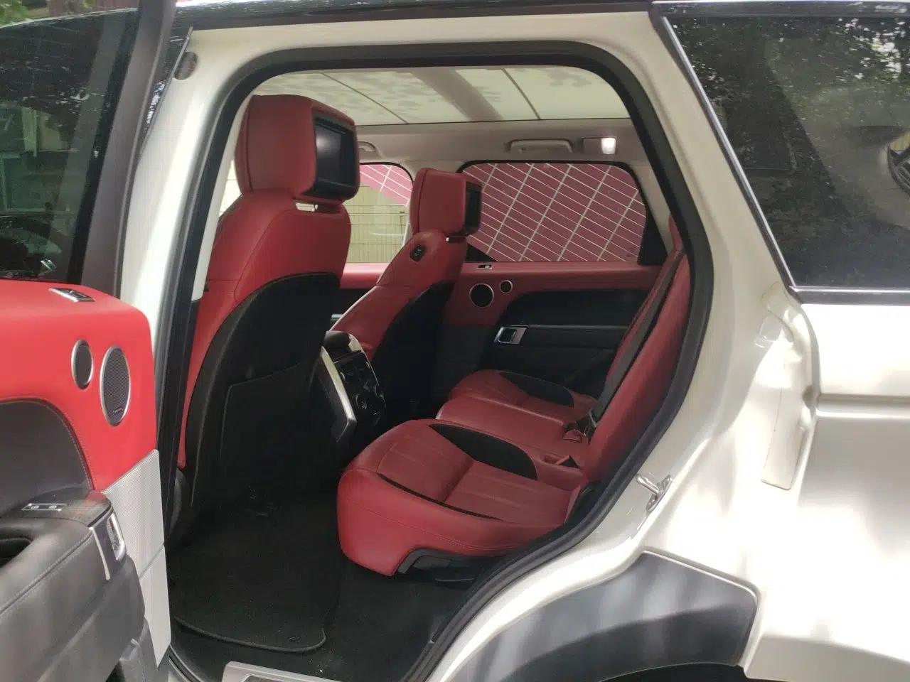 Land Rover Range Sport 2022 3.0 L6 YAO Black Edition — миниатюра 17