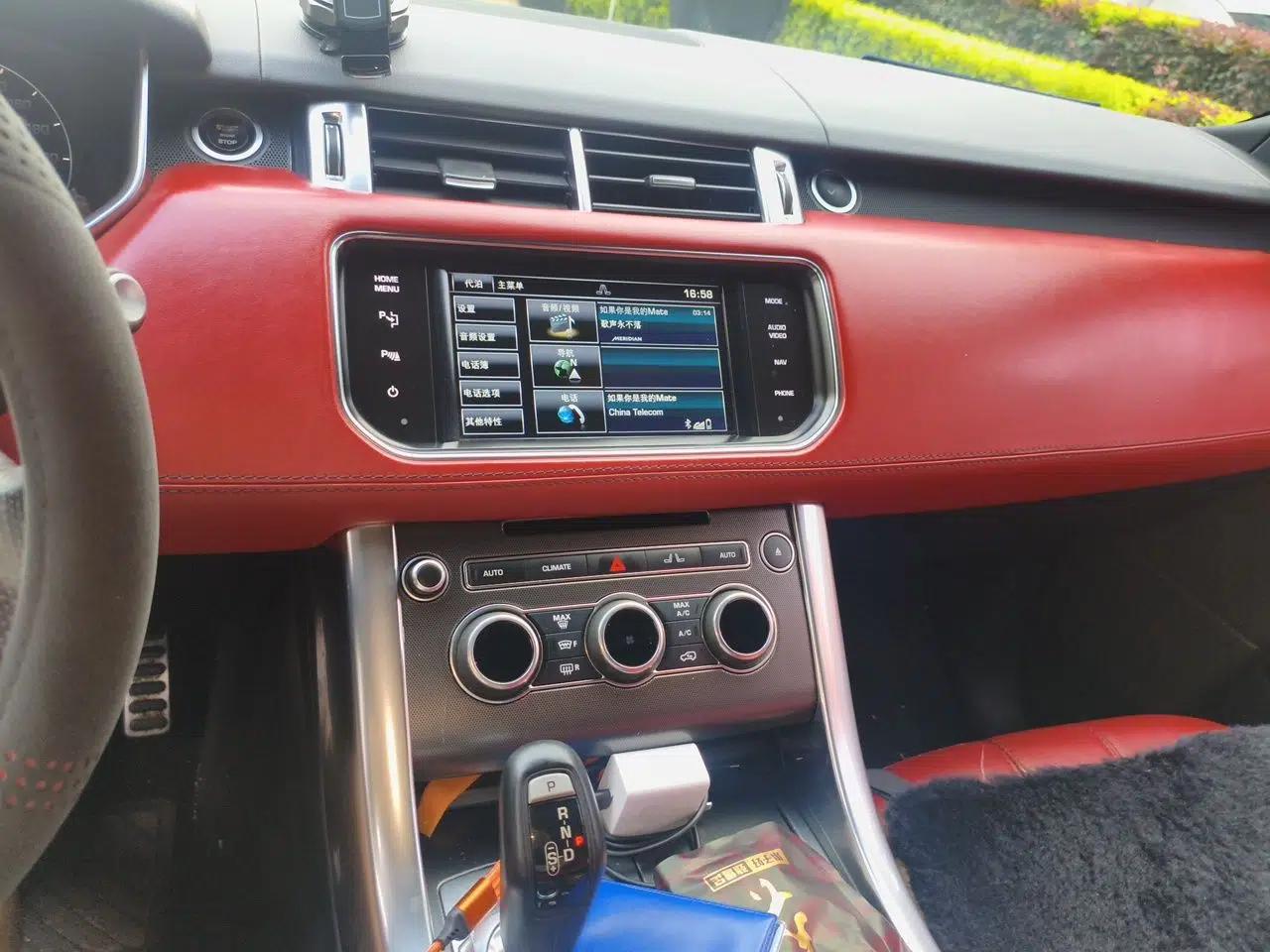 Land Rover Range Sport 2014 3.0 SC V6 HSE DYNAMIC — миниатюра 13